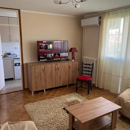 Comfort & Style Panoramic Urban Retreat Belgrad Exterior foto