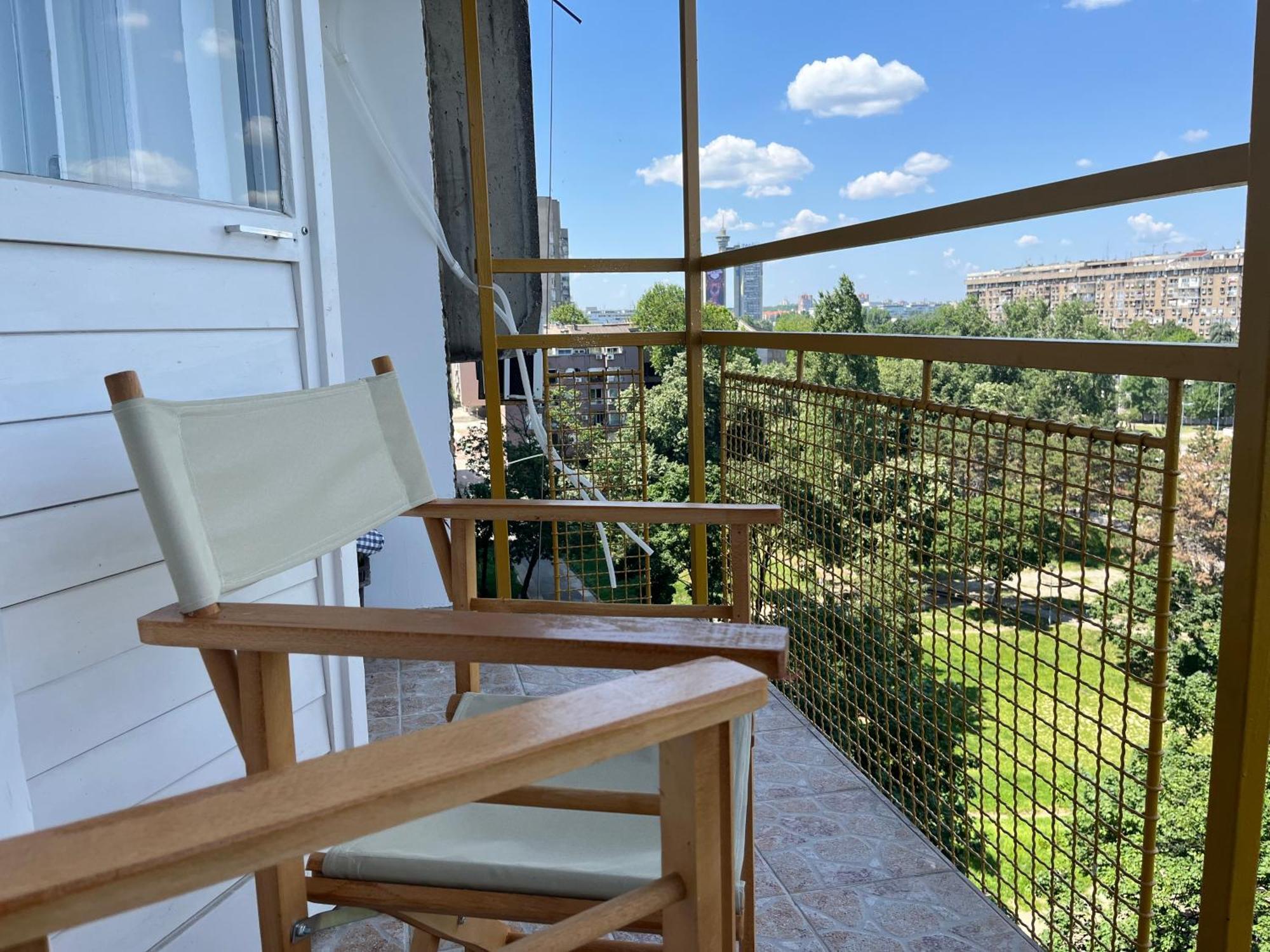 Comfort & Style Panoramic Urban Retreat Apartment *