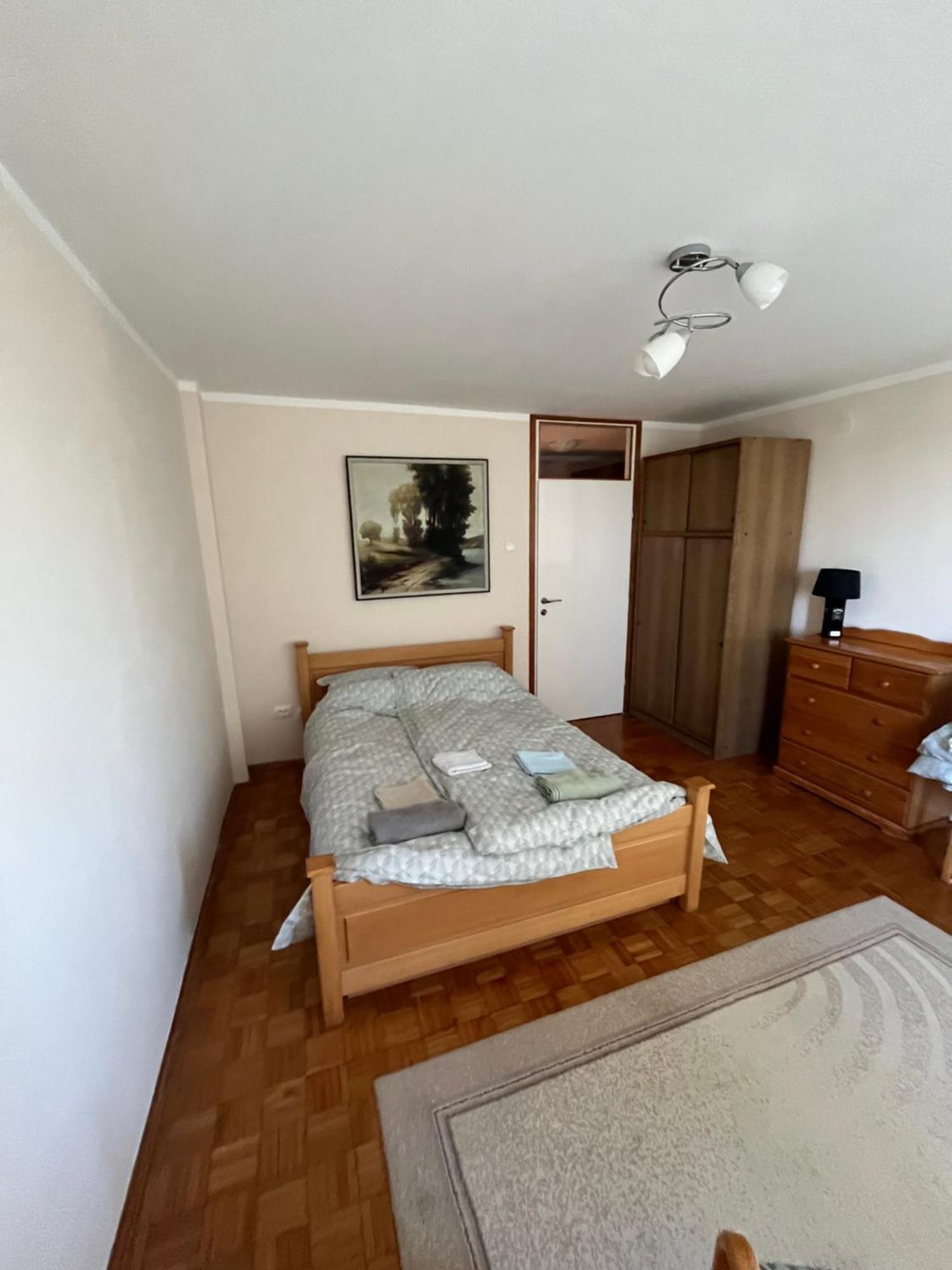 Comfort & Style Panoramic Urban Retreat Belgrad