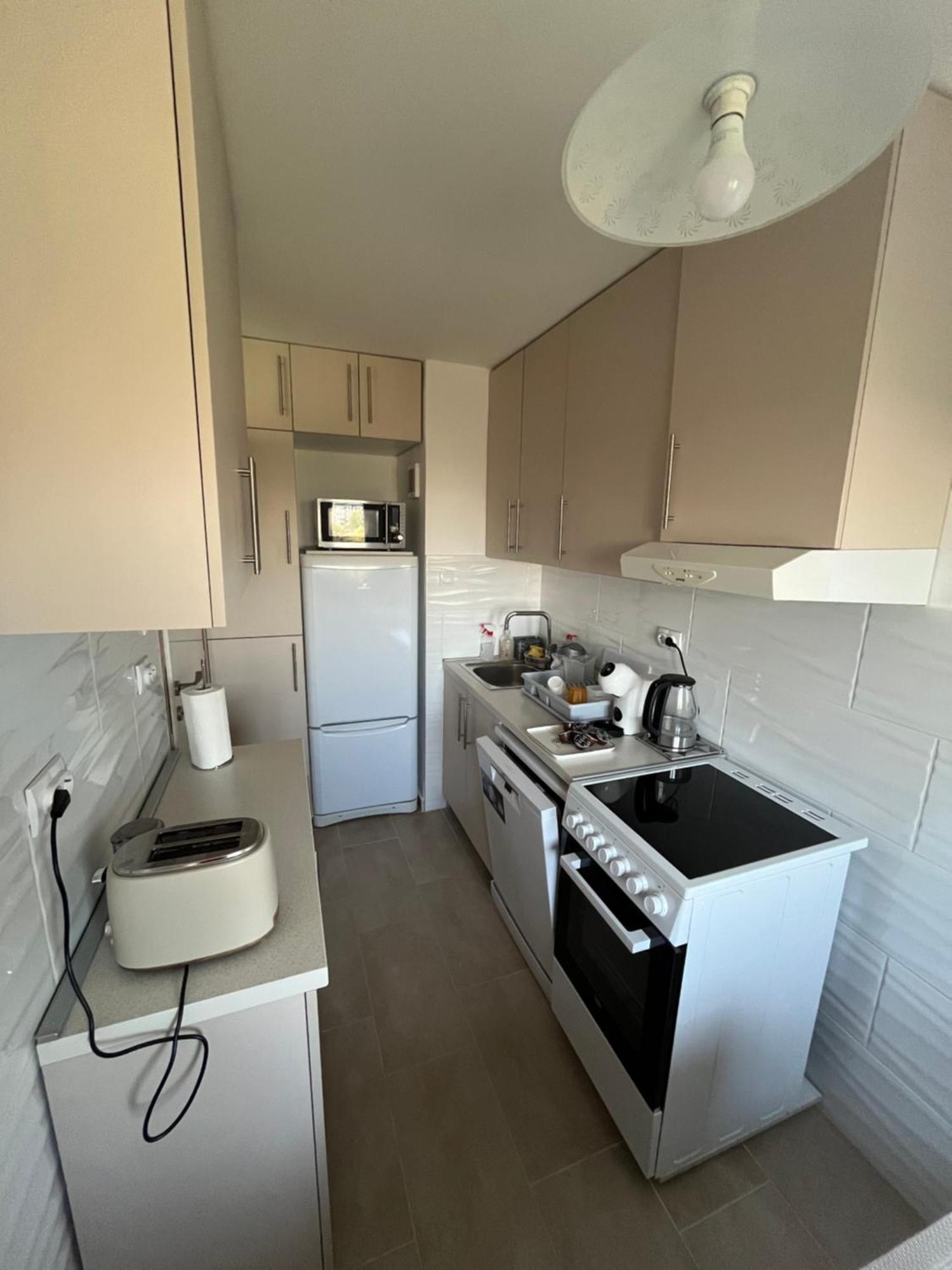 Apartment Comfort & Style Panoramic Urban Retreat *